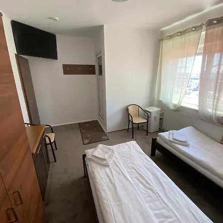 451 Guest house *