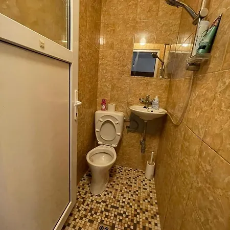 451 Guest house