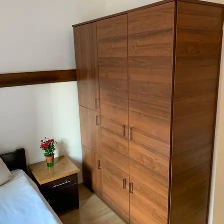 451 Guest house